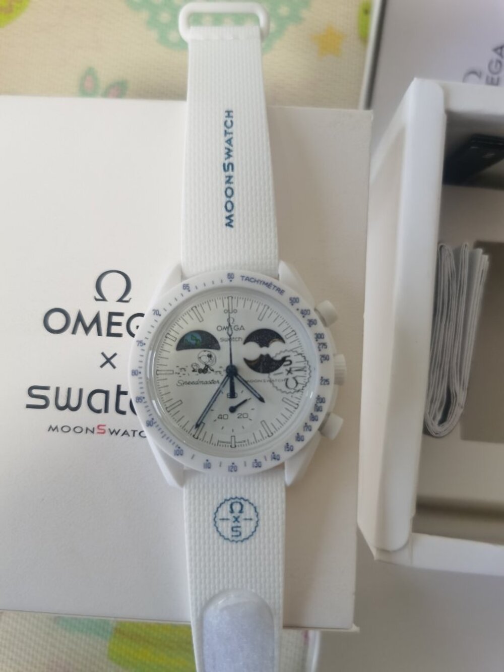 OMEGA X Swatch MoonSwatch Snoopy White Watch